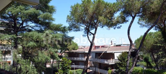 3 bedrooms Apartment in Rome, Italy No. 276380 13