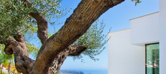 3 bedrooms Villa in Benitachell, Spain No. 21336 2