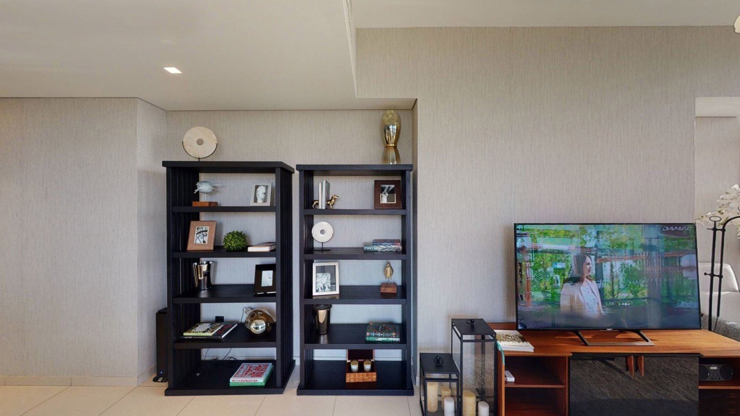 2 bedrooms Apartment in ALL SEASONS, Dubai, UAE No. 58256