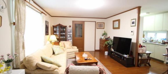 2 bedrooms House in Akita, Japan No. 9227 2