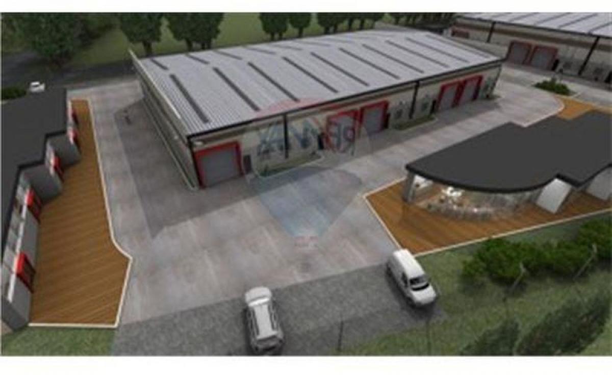 55m² Office in Exaltacion de la Cruz, Argentina No. 21889