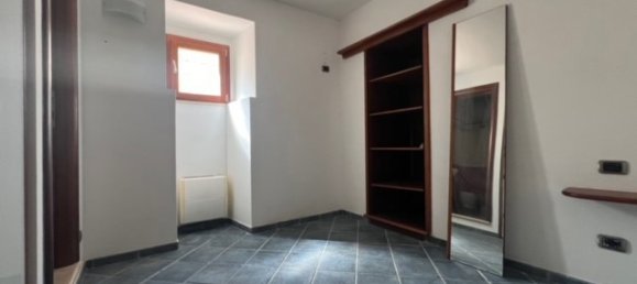 5 rooms Apartment in Anzio, Italy No. 48602 22