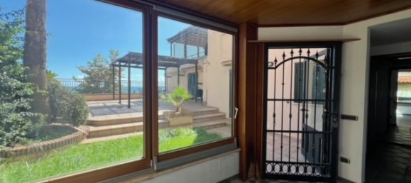 5 rooms Apartment in Anzio, Italy No. 48602 39