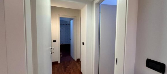 Ático de 4 habitaciónes en Udine, Italy No. 159323 6