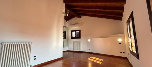 Ático de 4 habitaciónes en Udine, Italy No. 159323 14