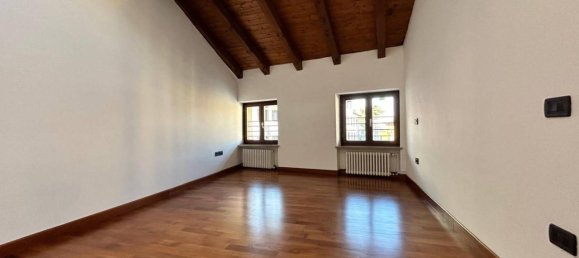Ático de 4 habitaciónes en Udine, Italy No. 159323 8