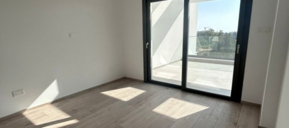 Ático de 3 dormitorios en Kato Polemidia, Cyprus No. 32427 20