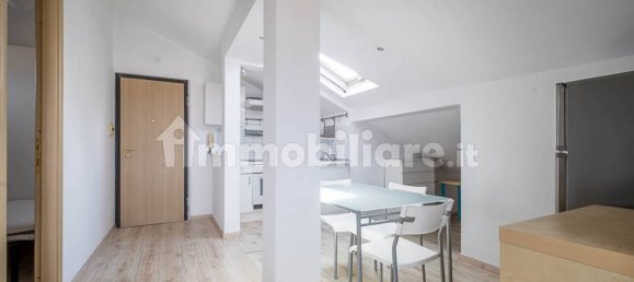 Пентхаус с 1 спальней в Рим, Италия № 120048 6