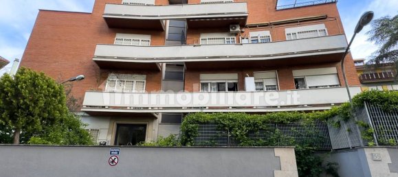 Пентхаус с 1 спальней в Рим, Италия № 120048 17