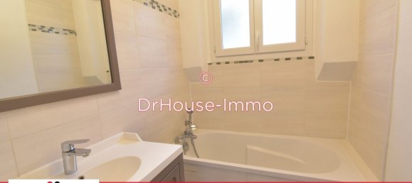 3 bedrooms Townhouse in Bonnieres-sur-Seine, France No. 179812 15