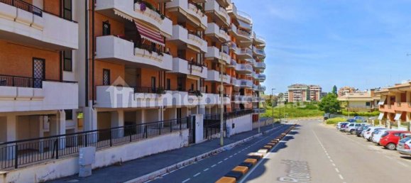 3 bedrooms Penthouse in Pomezia, Italy No. 324041 3