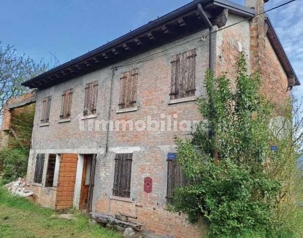 Studio in Giavera del Montello, Italy, Nr. 275173