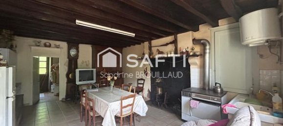 2 bedrooms House in Creuse, France No. 307543 11