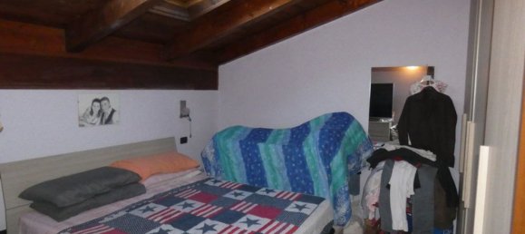 Квартира с 4 комнатами в Турин, Италия № 47625 6