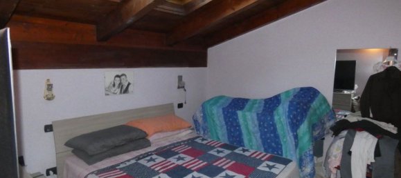 Квартира с 4 комнатами в Турин, Италия № 47625 11