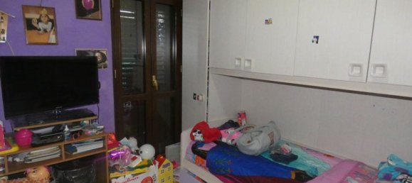 Квартира с 4 комнатами в Турин, Италия № 47625 18