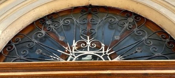 Дом с 7 комнатами в Торре де Пассери, Италия № 283464 16