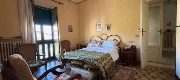 Дом с 7 комнатами в Торре де Пассери, Италия № 283464 25