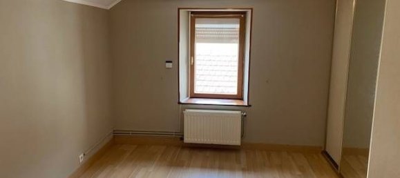 3 Schlafzimmer Haus in Saint-Florentin, France, Nr. 325936 7