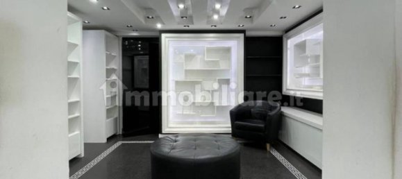 5غرفة عقار تجاري في Palermo, Italy رقم 335084 11