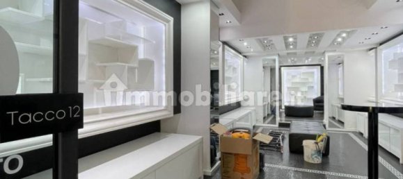 5غرفة عقار تجاري في Palermo, Italy رقم 335084 5