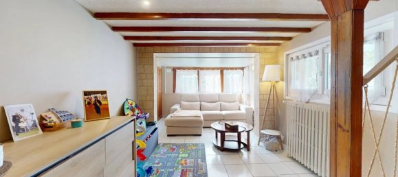 3 bedrooms House in Coubron, France No. 358515 5