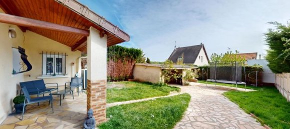 3 bedrooms House in Coubron, France No. 358515 13