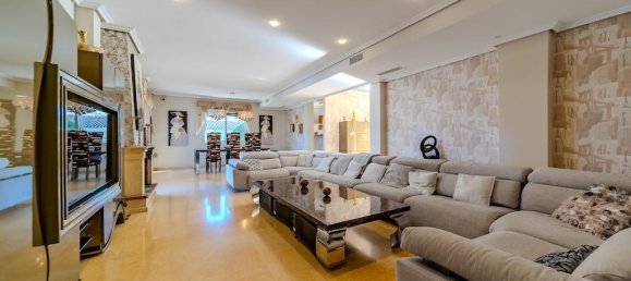 5 bedrooms Villa for sale in Torrevieja, Alicante, Valencian Community, Spain № 365564 4
