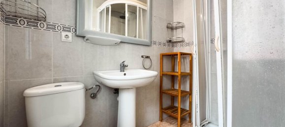 3 bedrooms Apartment in Alicante, Spain No. 181608 23