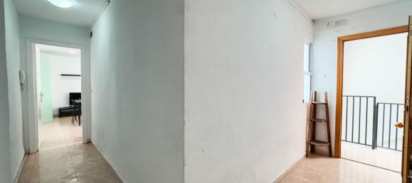 3 bedrooms Apartment in Alicante, Spain No. 181608 11