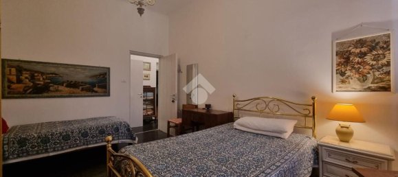 Квартира с 4 комнатами в Генуя, Италия № 233609 9