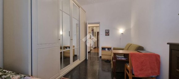 Квартира с 4 комнатами в Генуя, Италия № 233609 13