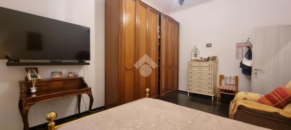 Квартира с 4 комнатами в Генуя, Италия № 233609 6