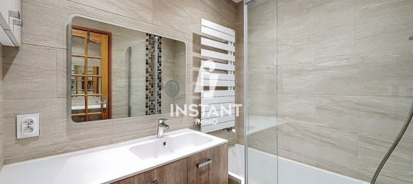 2 chambres Appartement à Le Raincy, France No. 179185 16