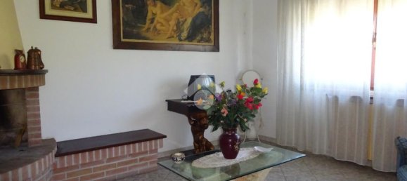 Квартира с 2 спальнями в Мази Торелло, Италия № 356139 14