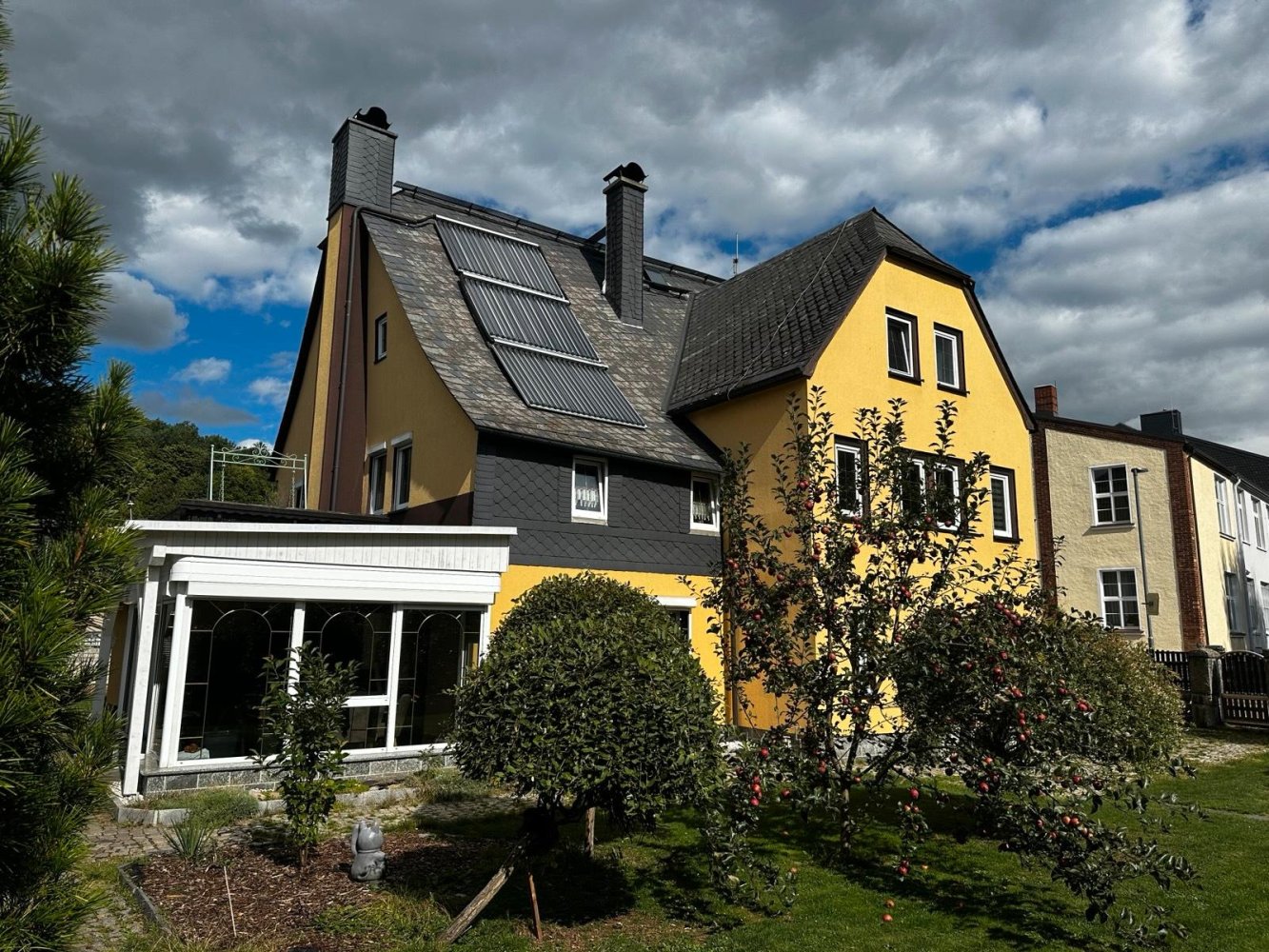 4 bedrooms Townhouse in Erzgebirgskreis, Germany No. 330161