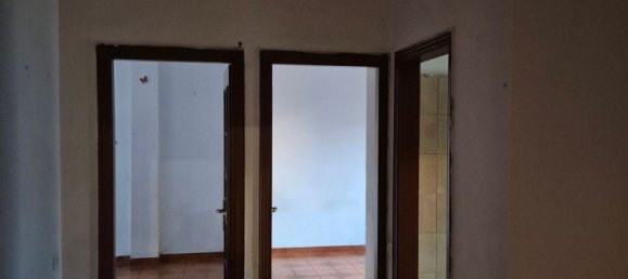 2-Zimmer Wohnung in Corsico, Italy, Nr. 8340 4