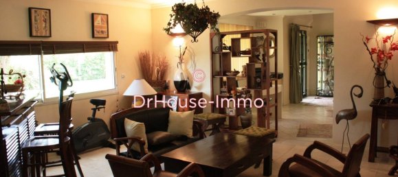 4 bedrooms House in Villemandeur, France No. 51827 4