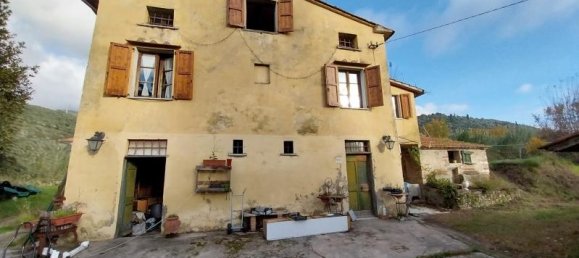 8 rooms House in Pietrasanta, Italy No. 233851 9