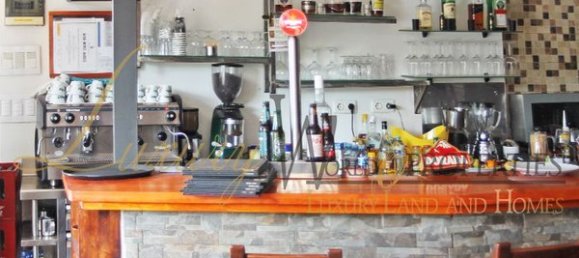 Коммерческая недвижимость 84м² в Адехе, Испания № 95484 2