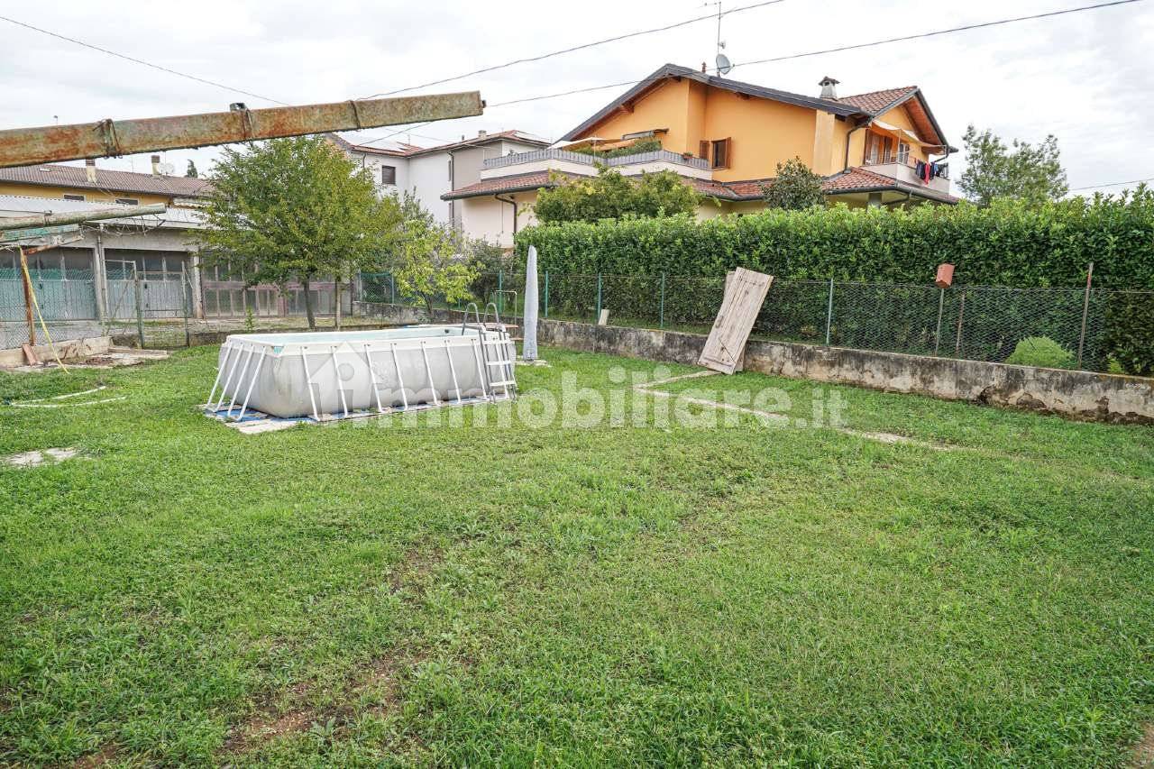 2 Schlafzimmer Wohnung in Comun Nuovo, Italy, Nr. 322291