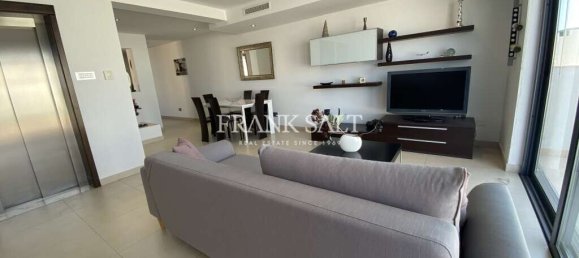 Пентхаус с 2 спальнями в Свийи, Мальта № 8446 3