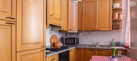 3-salle Appartement à Lodi, Italy No. 43446 5