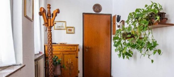 3-salle Appartement à Lodi, Italy No. 43446 3