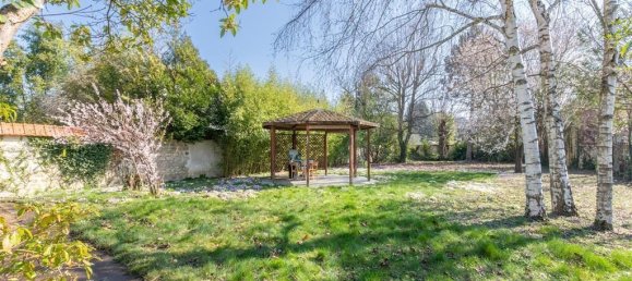 4 bedrooms House in Saint-Maur-des-Fosses, France No. 165719 7