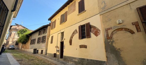 1 غرف نوم شقة في Pavia, Italy رقم 360881 2