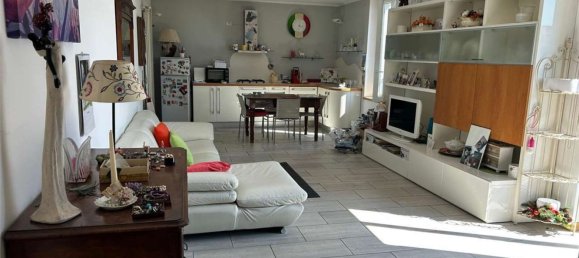 Дуплекс с 3 спальнями в Чизано Бергамаско, Италия № 357970 2