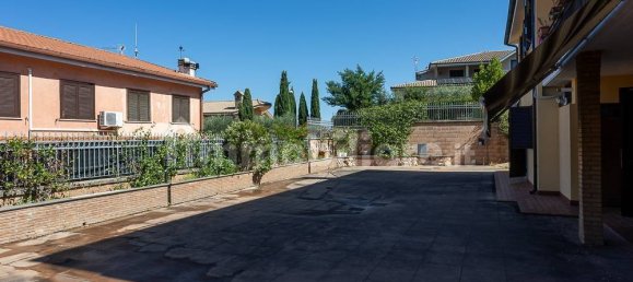 3 bedrooms Villa in Magliano Romano, Italy No. 350299 20