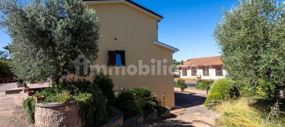 3 bedrooms Villa in Magliano Romano, Italy No. 350299 17