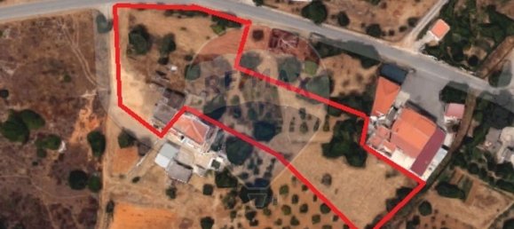 3 bedrooms House in Quelfes, Portugal No. 163338 13